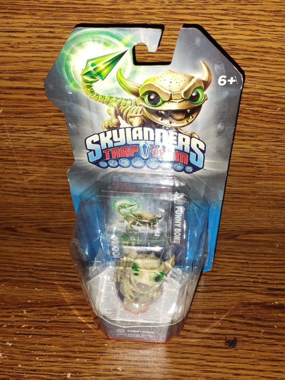 Funny Bone from Skylanders: Trap Team (Series 4) Figures new